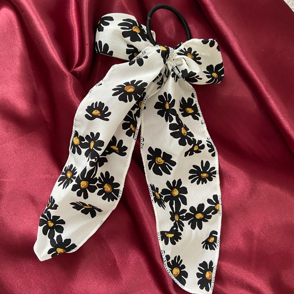 💕Last one Daisy Ribbon Hair Tie Scrunchies